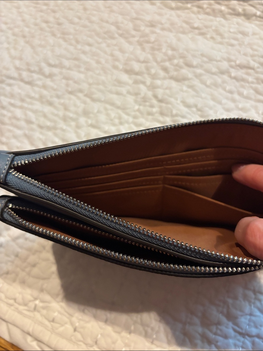 New! Coach Pebbled leather double zip wristlet Wallet. - Picture 12 of 12